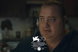 Brendan Fraser" se transforma en un hombre de 270 kilos en la primera  imagen de (The Whale).