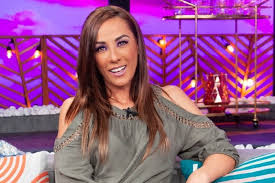 Nela foi apresentado um aparelho da empresa alemã telefunken. Hoy Vuelvo A Sonreir Con El Alma Consuelo Duval Vence El Covid 19