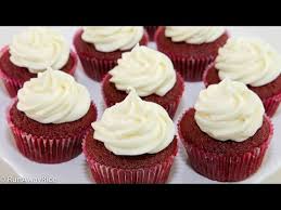 These red velvet cupcakes are soft, light, moist, and topped with an easy cream cheese frosting. Red Velvet Cupcakes With Cream Cheese Frosting Youtube