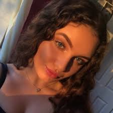 Serena Hunt (@serenahunt16)