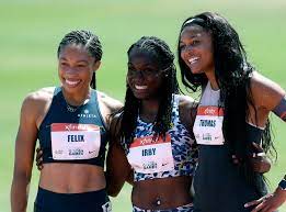 Gabby thomas crosses the finish line to win the women's 200 meters final on. Golden Games 2021 Allyson Felix And Noah Lyles Shine As Nfl Star Dk Metcalf Exceeds Expectations The Independent