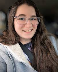 Lilly Johnson (@lillythenerdywoman) • Instagram photos and videos