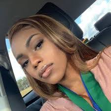 Ashlee Doyle's Instagram, Twitter & Facebook