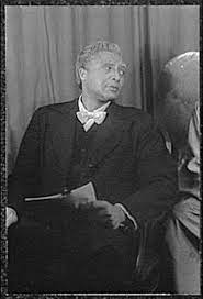 Dynamic african american leading man and characters actor william marshall trained in grand opera, broadway and shakespeare. William Marshall Actor Wikipedia