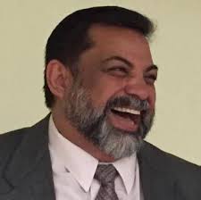 Memorial concert honors teacher lost to COVID