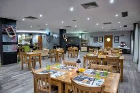 Cenar en barcelona, provincia de barcelona: Restaurant Hotel Campanile Elche