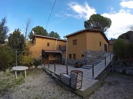 Todo ello en una casa que en su interior cuenta con las mayores facilidades y la preocupación por el bienestar del huésped por bandera. Hotel Rural El Arca De Noe Updated 2020 Prices Reviews Spain El Tiemblo Tripadvisor