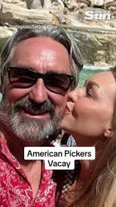 Latisha Howard's Instagram, Twitter & Facebook