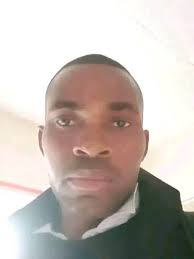 Looking for mover for elderly woman in Cedarville