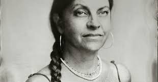 Review: 'The Gift," by Barbara Browning