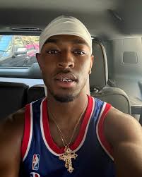 DeAnthony Hill (@deanthonyofficial) • Threads, Say more