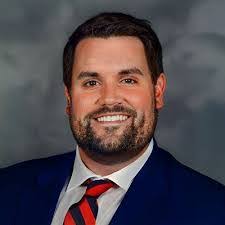 Karl Lowe's Instagram, Twitter & Facebook