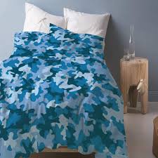 .design, lupo design,rapport,rapport copripiumino matrimoniale percalle il miglior prezzo in biancherie per la casa è di 12,63 €. Amazon Qmglbg Motivo Mimetico Blu Set Copripiumino Per Letto Matrimoniale Con Chiusura A Cerniera 200x200cm Morbido Facile Da Pulire Cotone Policotone Pair Of Pillowcases 50x75cm Architettura E Design A Roma