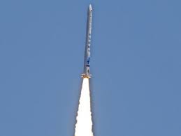 Chinas staatsmedien haben warnungen vor herabfallenden trümmerteilen einer für den bau der chinesischen raumstation benutzten trägerrakete. China Private Raumfahrtfirma Schickt Rakete Ins All