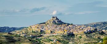 Si lo prefieres, también podrás escoger entre los siguientes tipos de alquileres de vacaciones en morella: Top 18 Casas Rurales En Morella Baratas á… Reserva Inmediata