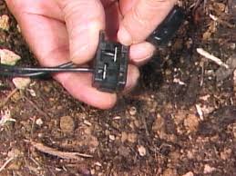 how to install low voltage yard lights