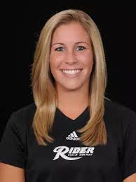 Kelly Crist's Instagram, Twitter & Facebook