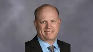 Tom and Mary Hamblin acquire 3822 N. Lynnwood Place, Peoria