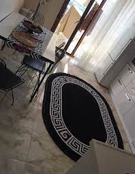 siyah beyaz cerceveli oval hali pierre cardin monet mt24d halistores com ev dekoru halilar siyah beyaz