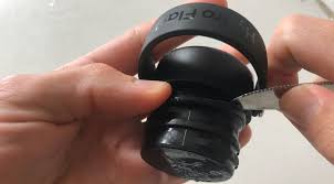 Cleaning Hydro Flask Lid Removing Rubber Gasket With Knife The Cooler Box