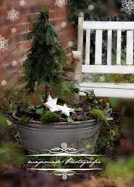 Drinnen Schon Gemutlich Und Kuschelig Warm Jetzt Ist Es Zeit Auch Draussen Eine Schone Winterlich Weihnachtsdekoration Deko Winter Weihnachten Deko Weihnachten