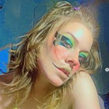 Stream Kiera Lynn music