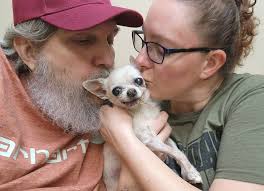 DID EVERYONE HEAR KENNY ROGERS IS DYING.HE HAS LIVER CANCER.DEMENTIA.HE IS  18 YEARS OLD