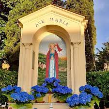 Padre de familia temporada 19 (2020) hd 1080p latino 5.1 dual 09/20. 500 Anniversario S Maria A Parete Liveri Posts Facebook