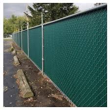 To erect the panel you will need to purchase as a minimum a post box or side frame box depending upon how you intend to install the panel. Pexco Pds Winged Privacy Slats For Chain Link Fence Hoover Fence Co