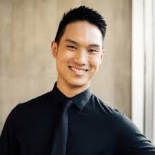 Fantastic to talk to Tommy Dang, CEO and founder of Mage and Mage user Kirk  Mower from Tasmania, Australia at the Snowflake Summit... Mage is  simplifying the orchestration space quite a lot