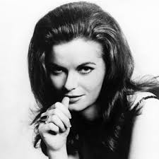 Jeannie C. Riley