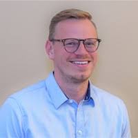 100+ perfiles de «Schwilk»