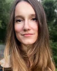 Abby Fink's Instagram, Twitter & Facebook