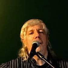 Bart Moore's Instagram, Twitter & Facebook