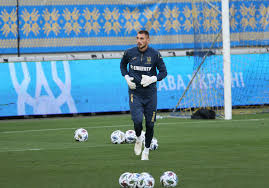 Georgiy bushchan, 27, aus ukraine dynamo kiew, seit 2016 torwart marktwert: Debyut Bushana Ta Yarmolenko Na Vistri Ataki Prognozuyemo Sklad Zbirnoyi Na Najblizhchi Matchi Ukrayinskoyu Pro Svitove Blogi Ua Tribuna Com