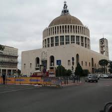 Appio latino semtinde yer alan piazza san giovanni bosco, misafirlere mikrodalga fırın, buzdolabı, çamaşır makinesi ile donatılmış mutfak sunar. Photos At Piazza San Giovanni Bosco Don Bosco 1 Tip