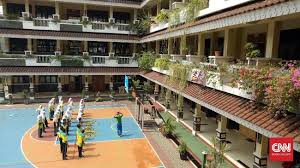Check spelling or type a new query. Dki Siapkan Puluhan Sekolah Jadi Ruang Isolasi Pasien Corona