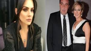 Demirören ailesi bugün mezuniyet heyecanı yaşadı. Medyaradar In Kose Yazarindan Olay Buket Aydin Yazisi Sacitaslan Com