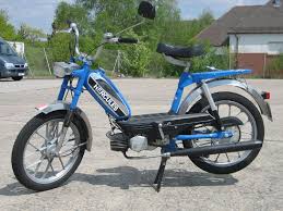 Mofa You Could Pedal These As Well Very Helpful Going Uphills For Added Power Kindheitserinnerungen Mofa Kindheit