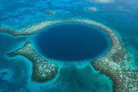 Massive Blue Hole Discovered Near Mexico: New Lifeforms Inside?