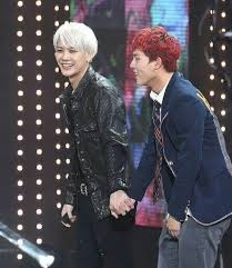 Their friendship is so cute~~ they were on celeb bromance together cute rap battle jooheon imitating jackson weekly idol. Jackson Got7 And Jooheon Monsta X Monsta X Jackson Jackson Wang