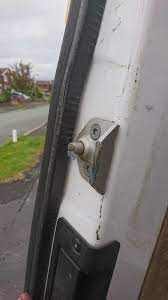 I just got my hands on my 2018 promaster finally and was digging around a bit. Ford Transit Forum View Topic Mk7 Faulty Rear Door Lock Deadlocked