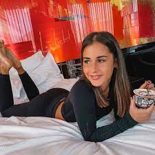 Sarah lombardi instagram pietro lombardi. Sarah Engels S Feet Wikifeet