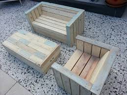 Do it yourself patio furniture with pallets. Outdoor Furniture Made With Pallets
