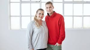 Sarafina wollny und ihr mann peter fiebern gerade der geburt ihrer zwillinge entgegen. Die Wollnys Sarafina Macht Peter Eine Ansage