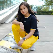 Pekanbaru, riau, 24 juli 2007 Naisa Alifia Yuriza Pour Android Telechargez L Apk