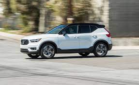 Unlike most manufacturers, volvo has gone with a fresh and different design for their latest small suv, rather than simply making a. 2019 Volvo Xc40 T5 Awd Test Funky And Satisfying