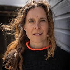 Leaping Beauty: A Landfelian Adventure eBook : Fox, Rebecca, Chapman, Cherie,  Parker, Sally: Amazon.co.uk: Kindle Store