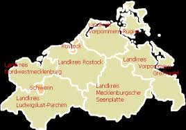 Das land mit 1,6 millionen einwohnern (2020) gliedert sich in sechs landkreise und zwei kreisfreie städte. Quermania Mecklenburg Vorpommern Ausflugsziele Sehenswurdigkeiten Schlosser Burgen Museen Garten Parkanlagen Wandertipps Wasserwandern Stadte Und Ausflugstipps