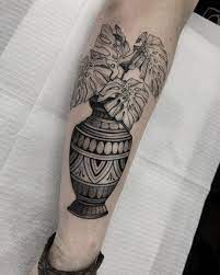 Obrigada Leticia Atendendo Em Sao Paulo Tatuagem Feita No Newblackstudio Orc Torso Tattoos Black Ink Tattoos Traditional Tattoo Dragon